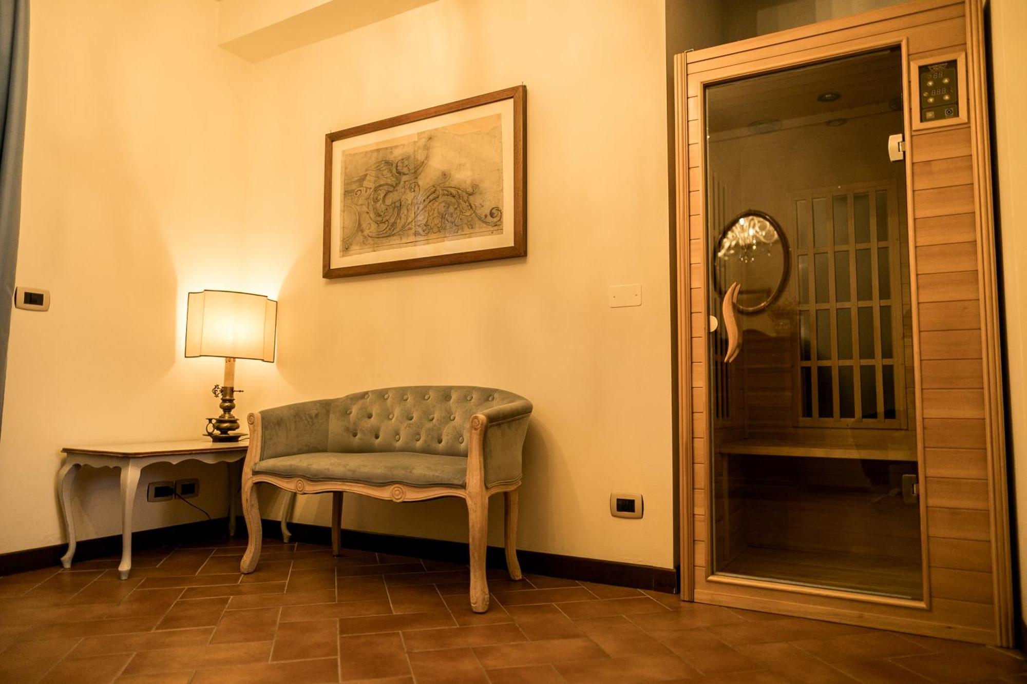 Borgo I Tre Baroni - Spa Suites & Resort Poppi Exterior photo